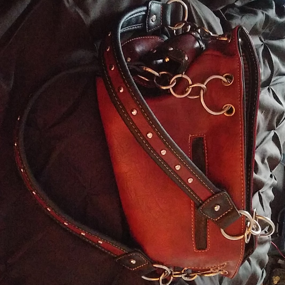 Handbag - Picture 3 of 7